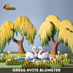 Trefigur | Gress | Hvite Blomster