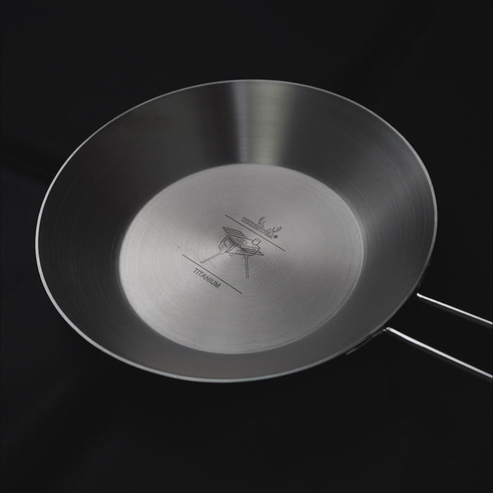 Dyp stekepanne i titan | 650g